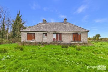 Derelict Residence On C. 14.40 Acres, Derryvode, Williamstown, Co. Galway