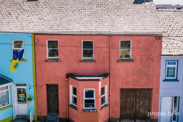 12 Goff Street, Roscommon Town, Co Roscommon, F42T990