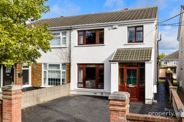 10 Montrose Park, Artane, Dublin 5, D05ED86