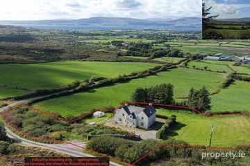 Arderawinny, Schull, Lowertown, Co. Cork, P81PC82