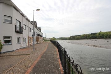 11 Wood Quay, Midleton, Co. Cork — photo 2