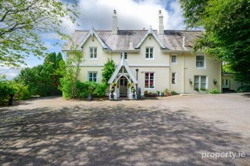 Robin Hill, Lake Road, Cobh, Co. Cork, P24RY88