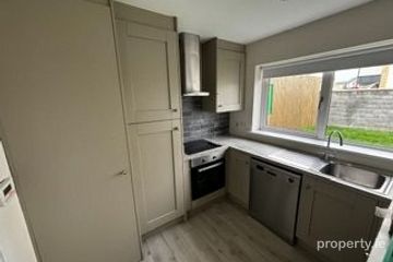 9 The Crescent, Green Hill, Clonhaston, Enniscorthy, Co. Wexford — photo 2