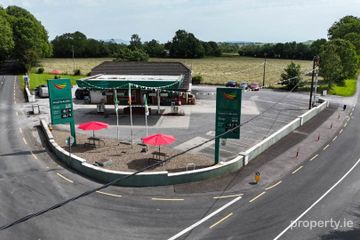 Scanlons Supermarket & Filling Station, Barrys Cross, Grange, Kilmallock, Co. Limerick, V35HT32