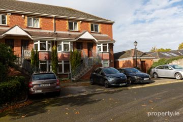 71 The Paddocks, Hybreasal, Kilmainham, Dublin 8, D08YD93