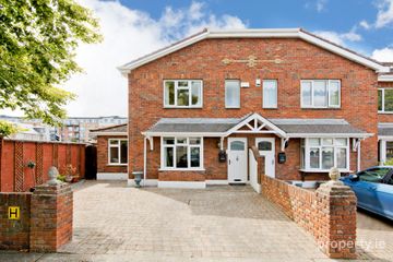 22 Berwick Hall, Churchtown, Dublin 14, D14 A0K5