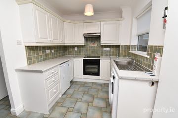 Apartment, Convent Court, Clondalkin, Dublin 22 — photo 3