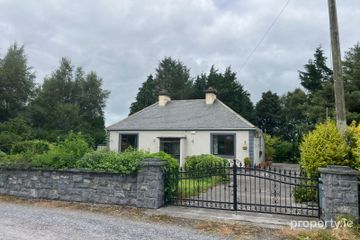 Carrowkeel North, Hollymount, Co. Mayo, F12H020 — photo 2