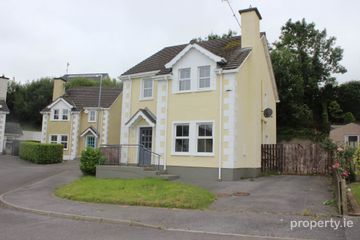 9 Orchard Close, Manorcunningham, Co. Donegal