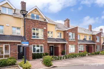 11 St Edmunds Park, Lucan, Co. Dublin — photo 2