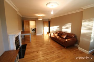 Kavanagh Hall, Collegewood, Castleknock, Dublin 15 — photo 3