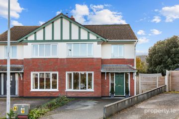 26 Glencairn Walk, The Gallops, Leopardstown, Dublin 18