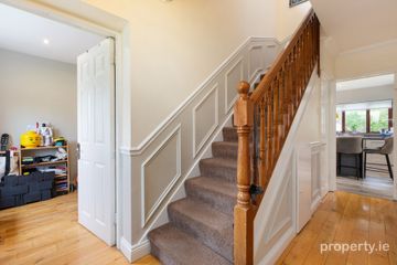 24 Rathlyon Park, Ballycullen, Dublin 24, D24 RR8W — photo 2