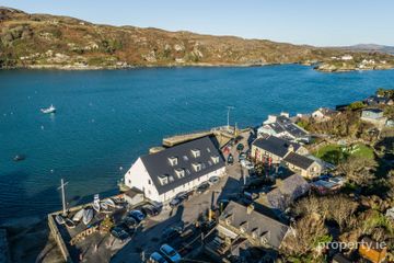 5 Les Mouettes Apartments, Crookhaven, Co. Cork, P81A293