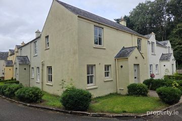 13 Bunratty Castle Gardens, Bunratty, Hurlers Cross, Co. Clare, V95KC86 — photo 2
