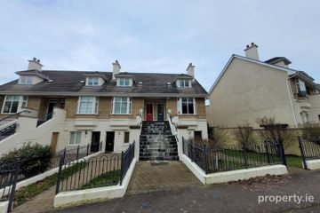 99 Clarkes Wood, Mount Oval Village, Rochestown, Co. Cork — photo 3