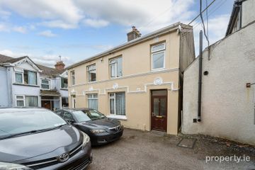 4 Clashduv Villas, Glasheen Road, Glasheen, Co. Cork, T12X9C4