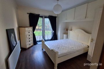 17 Monksfield Park, Bealnamulla, Athlone, Co. Roscommon — photo 3