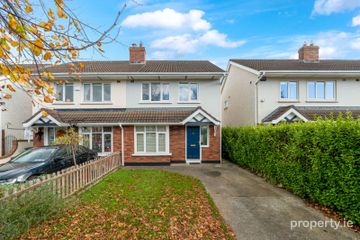10 Glencairn Oaks, The Gallops, Leopardstown, Dublin 18, D18N2E6