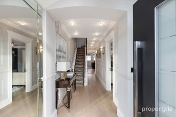 8 Wood Dale Drive, Ballycullen, Dublin 24, D24VX5N — photo 2