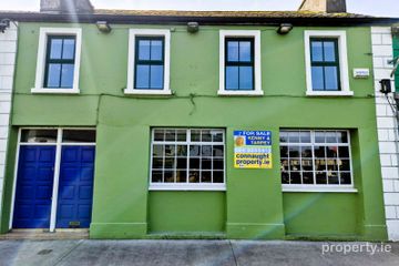 Market Square, Charlestown, Co. Mayo, F12H6Y9