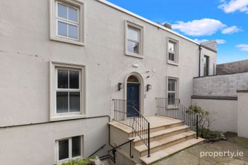 91b George's Street Lower, Dun Laoghaire, Dun Laoghaire, Co. Dublin, A96R125 — photo 3