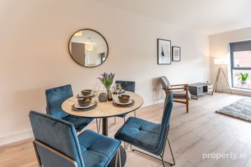 3 Bedroom Duplex, Shackleton Plaza, Shackleton , Lucan, Co. Dublin — photo 3