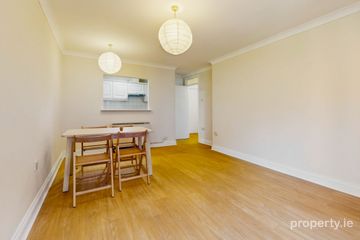 Apartment 13, Blackhall Square, Dublin 7, D07CY68 — photo 3