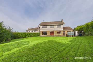8 Fairways, Cloghroe, Blarney, Co. Cork, T23P921 — photo 2