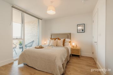 2 Bed, Claremont, Howth Road, Howth, Co. Dublin — photo 2