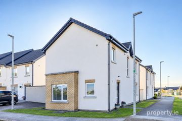 5 Bridgegate Drive, Ardee, Co. Louth, A92 CC7F — photo 2