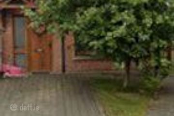 37 An Bothair Na Carraig, Lis Na Dara, Dundalk, Co. Louth