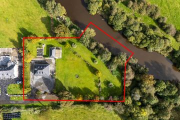 The Avenue, Ballyclare, Ferbane, Co. Offaly, R42VE40 — photo 2