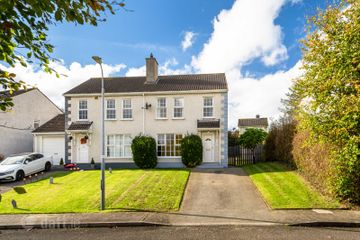 19 Sylvan Park, Letterkenny, Co. Donegal, F92X5CN — photo 2
