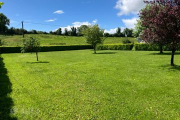 Longford Road (R-194), Ballinalee, Co. Longford — photo 2