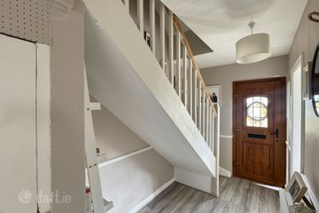 15 Saint Asicus Villas, Athlone, Athlone, Co. Westmeath, N37D2F1 — photo 2