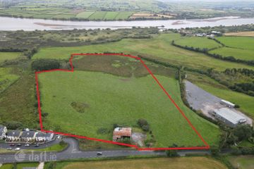 Derry Road, St. Johnston, Co. Donegal — photo 3
