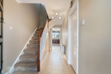 31 Tudor Vale, Oranmore, Co. Galway, H91E2RE — photo 2