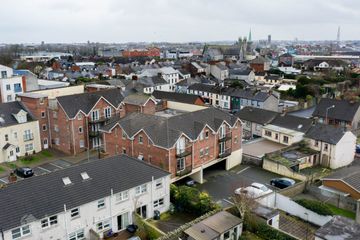 Apartment 36, Riverview, Saint Nicholas Gardens, Bridge Street, Dundalk, Co. Louth, A91VP63 — photo 3