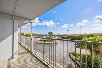 Apartment 7, Rosscarbery Bay Apartments, Owenahincha, Co Cork, P85 WK83 — photo 3