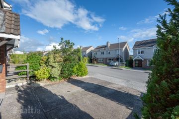 8 The Willows, Classes Lake, Ballincollig, Co. Cork, P31RH74 — photo 2