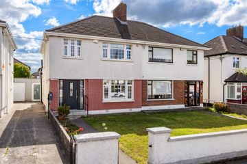 64 Elm Mount Park, Beaumont, Dublin 9, D09 WF61