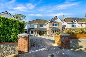 16 The Crescent, Foxlodge Woods, Ratoath, Co. Meath, A85 XH56
