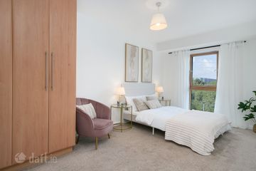 72 The Academy Building, Park West Pointe, Park West, Dublin 12 — photo 3