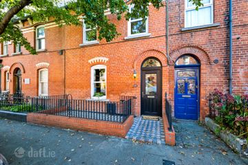 17 Cadogan Road (with attic conversion), Fairview, Dublin 3, D03H243
