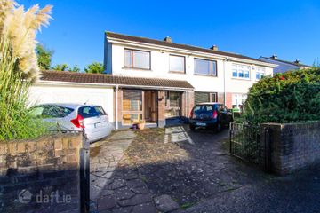 32 Rosebank, Old Bawn, Tallaght, Dublin 24, D24E03F
