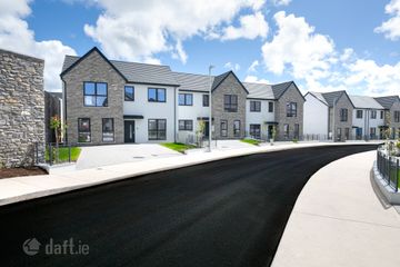 4 Bed Detached, Lakeview, Castleredmond, Midleton, Co. Cork — photo 2