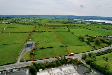 Dublin Road, Loughrea, Co. Galway — photo 3