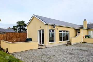 2 The Lane, Puckane, Nenagh, Co Tipperary, E45X598