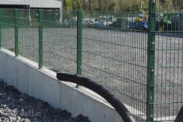 Lock up yard to Let ,Cillin Hill, Business Park, Kilkenny, Co. Kilkenny — photo 2